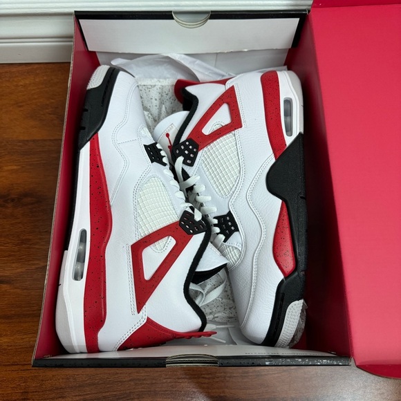 Air Jordan 4 Retro Red Cement Size 11 - Picture 9 of 9